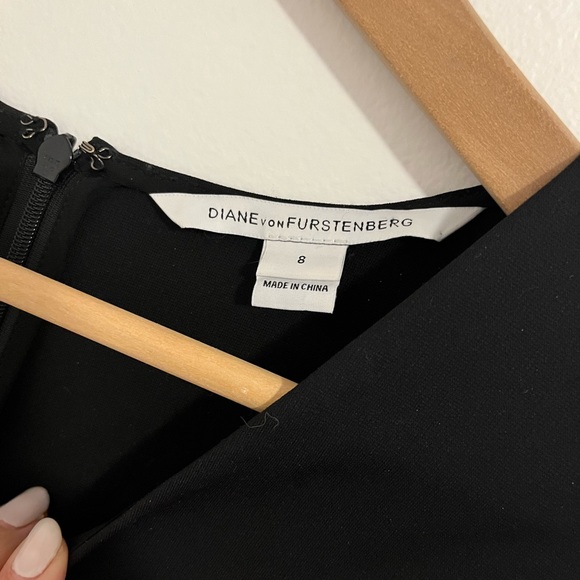 Diane Von Furstenberg stretchy flattering little black dress, size 8. - Picture 2 of 4